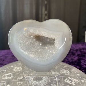 Blue Agate Heart 💙💎💙
BAH01